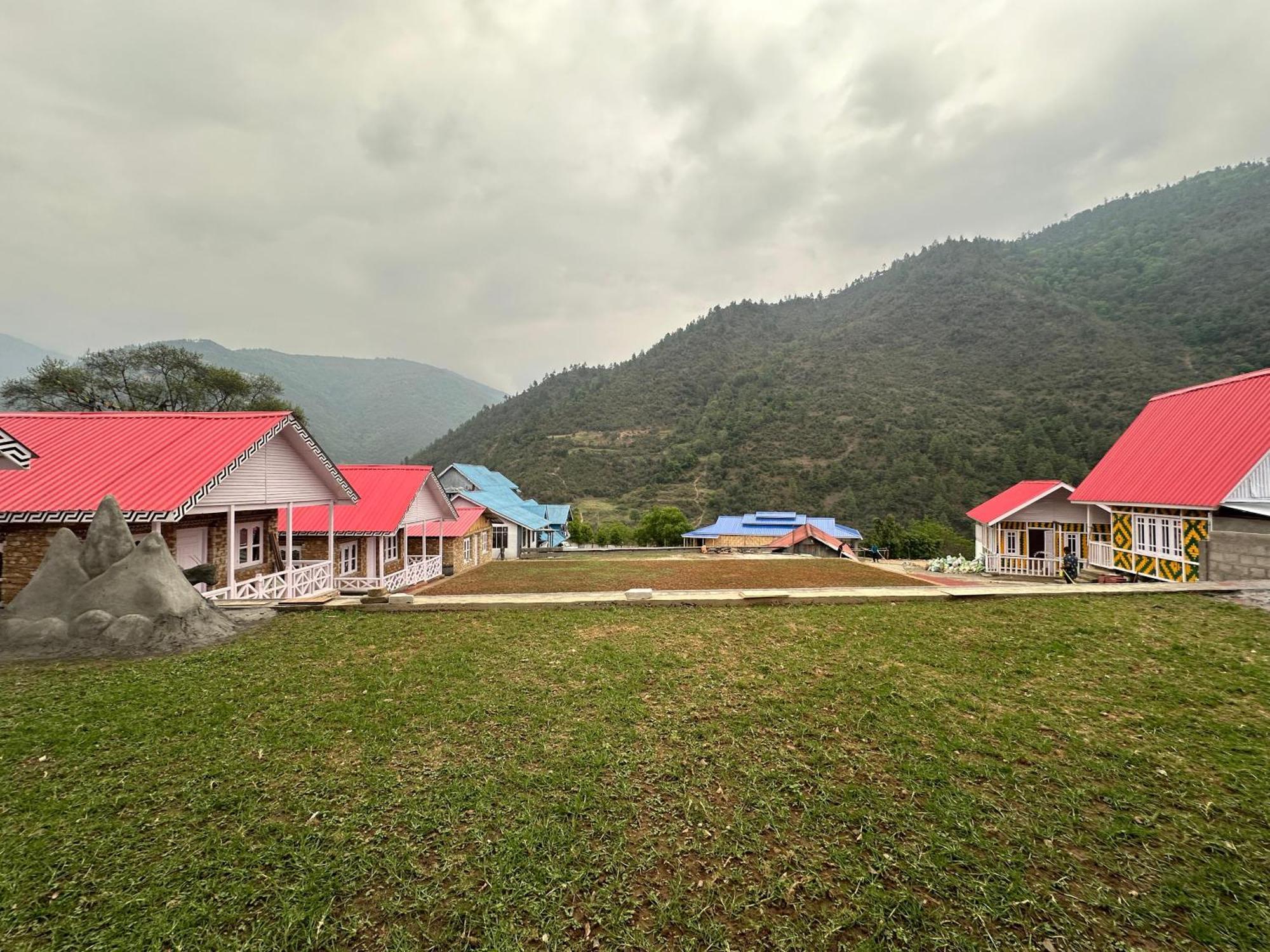 Appartement Brokpa Estate à Dirāng Extérieur photo